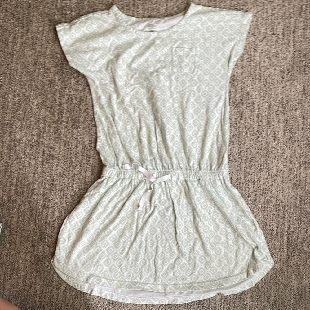 Girls dress from Old Navy size S or 6/7